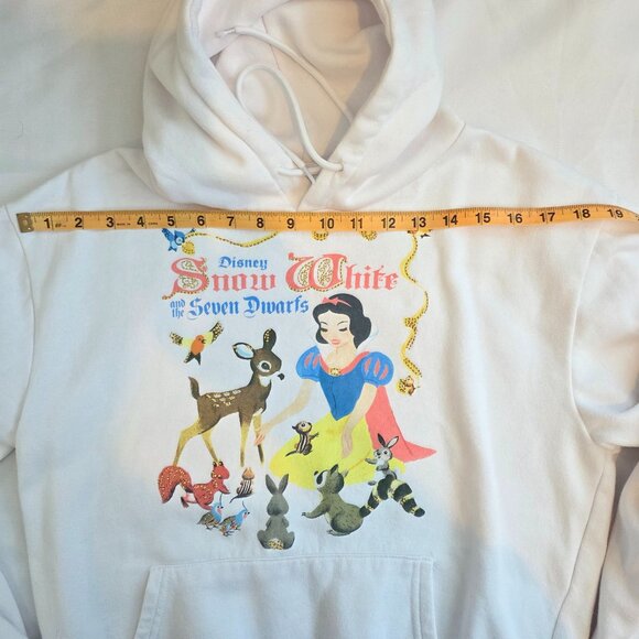 Women's Disney Snow White Hoodie Sweatshirt White Embroidered Size XS - Picture 10 of 11